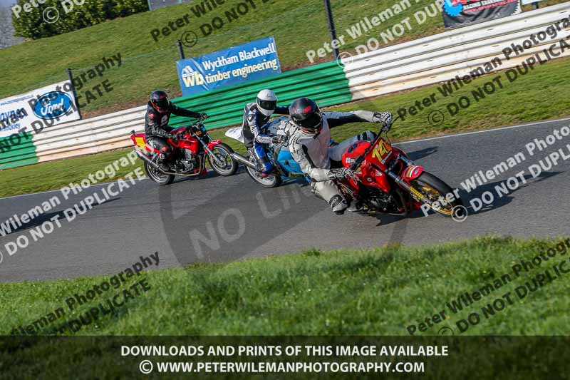PJ Motorsport Photography 2018;enduro digital images;event digital images;eventdigitalimages;mallory park;mallory park photographs;mallory park trackday;mallory park trackday photographs;no limits trackdays;peter wileman photography;racing digital images;trackday digital images;trackday photos